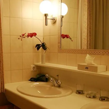 Haus Hubertus Apartment *